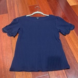 Beautiful top with crochet sleeves